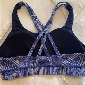 Lululemon Energy Sports Bra
